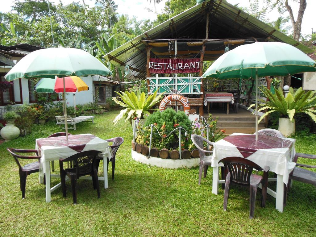 Natural Holiday Inn Tangalle Exterior foto