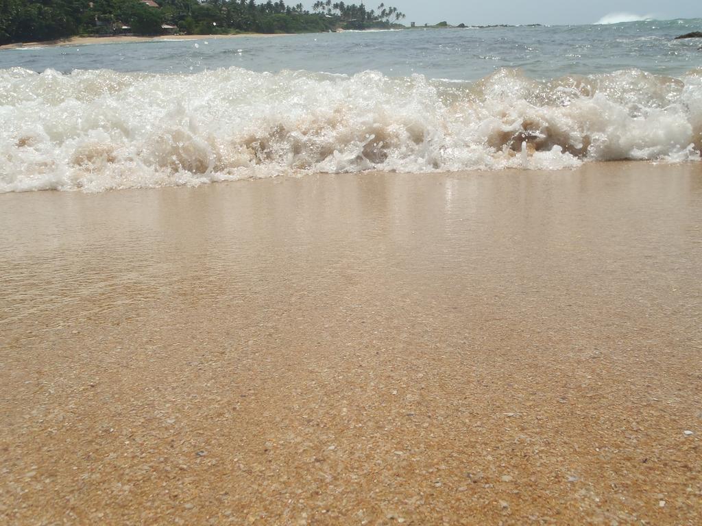 Natural Holiday Inn Tangalle Exterior foto