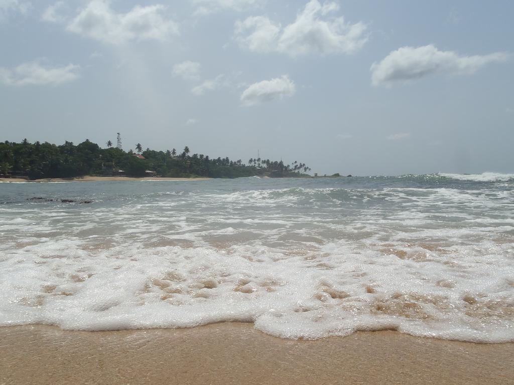 Natural Holiday Inn Tangalle Exterior foto