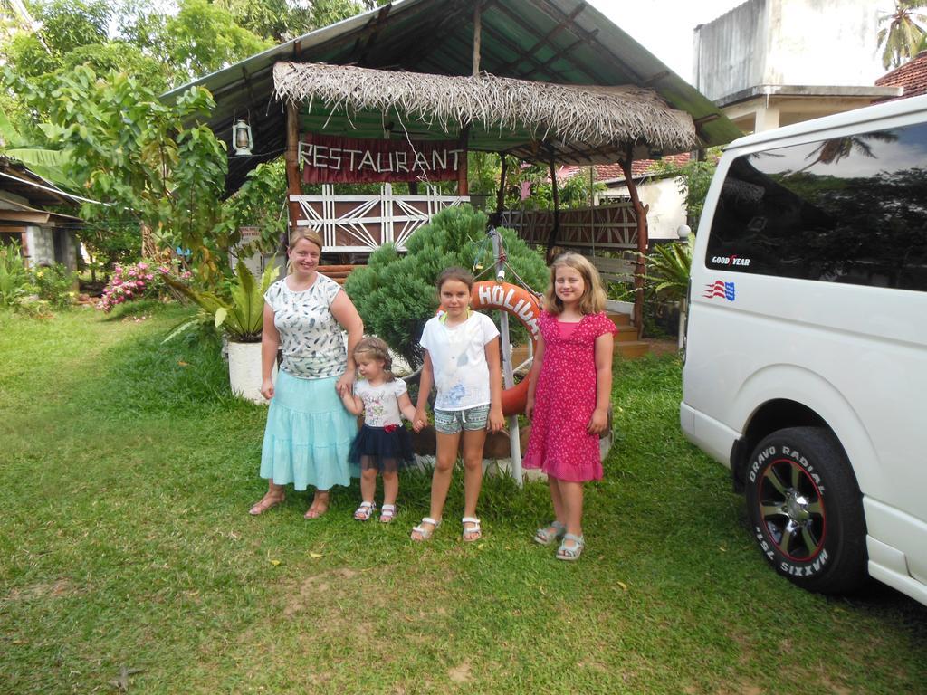 Natural Holiday Inn Tangalle Exterior foto